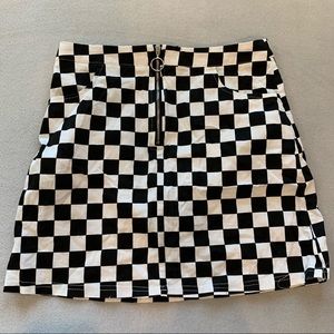 Checkered zip skirt⚡️